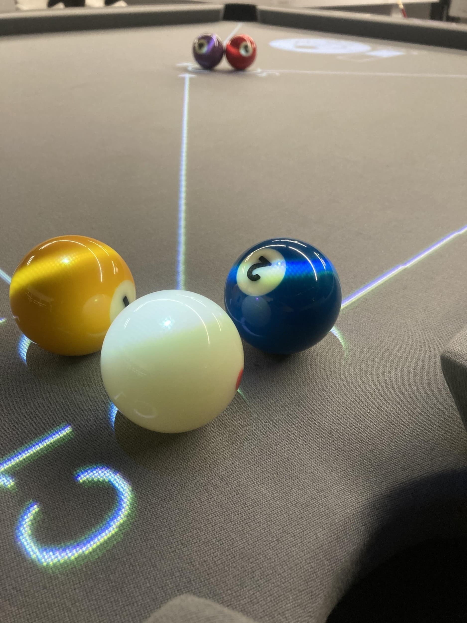 „CyberPool“ biliardo žaidimas su mokomąja ICA programa darbo dienomis dviem