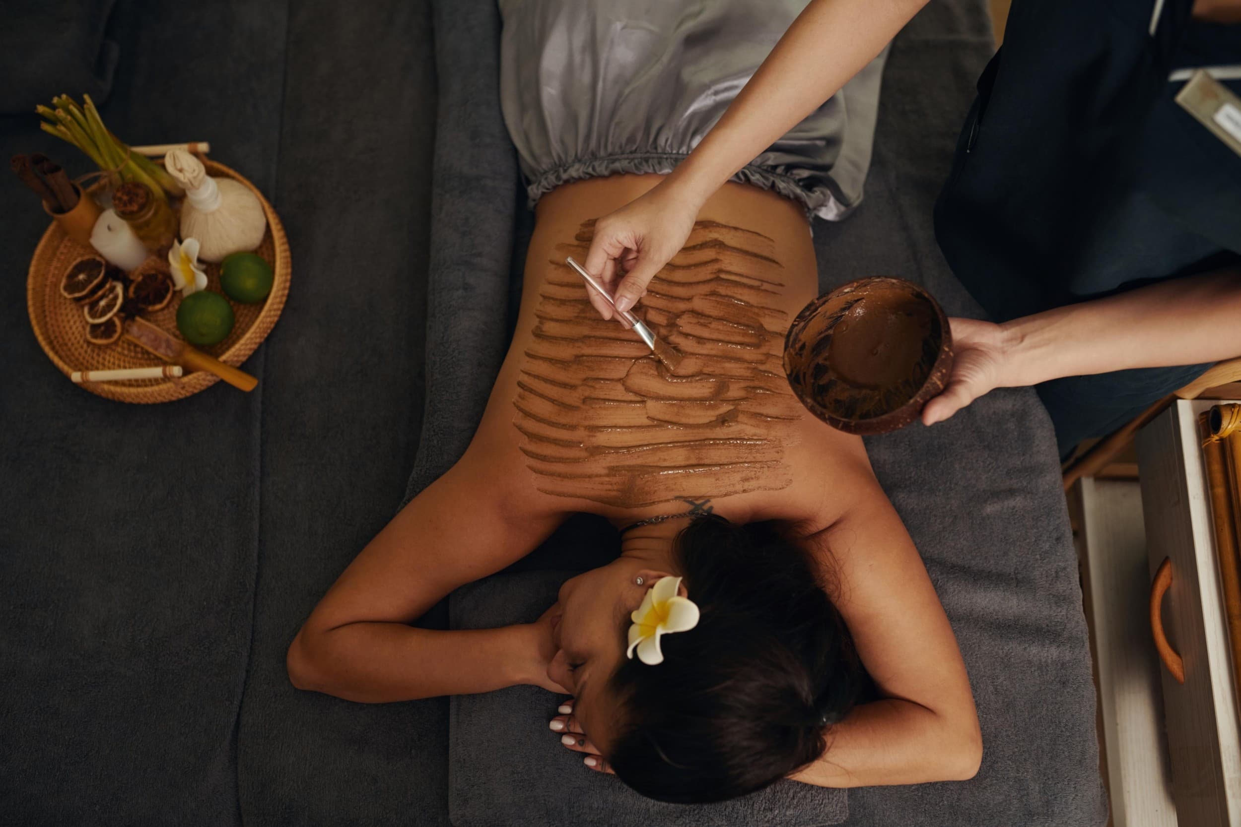 Šokoladinis viso kūno masažas „Svajonių SPA“ | Laisvalaikio Dovanos
