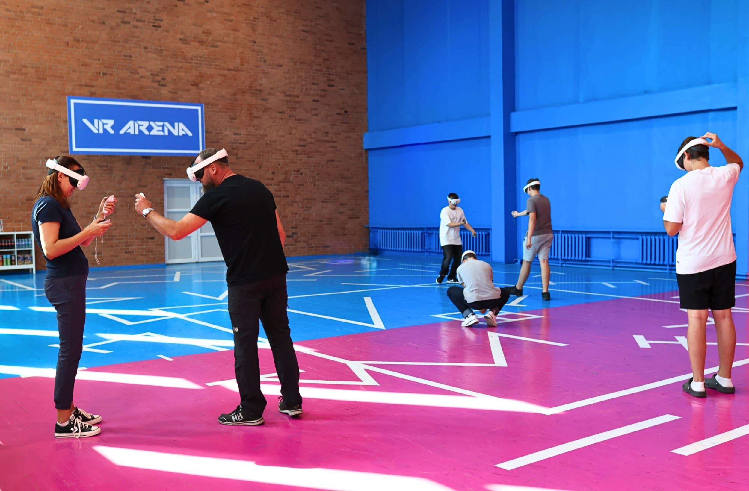„VR ARENA“ komandinė pramoga Kaune | Laisvalaikio Dovanos