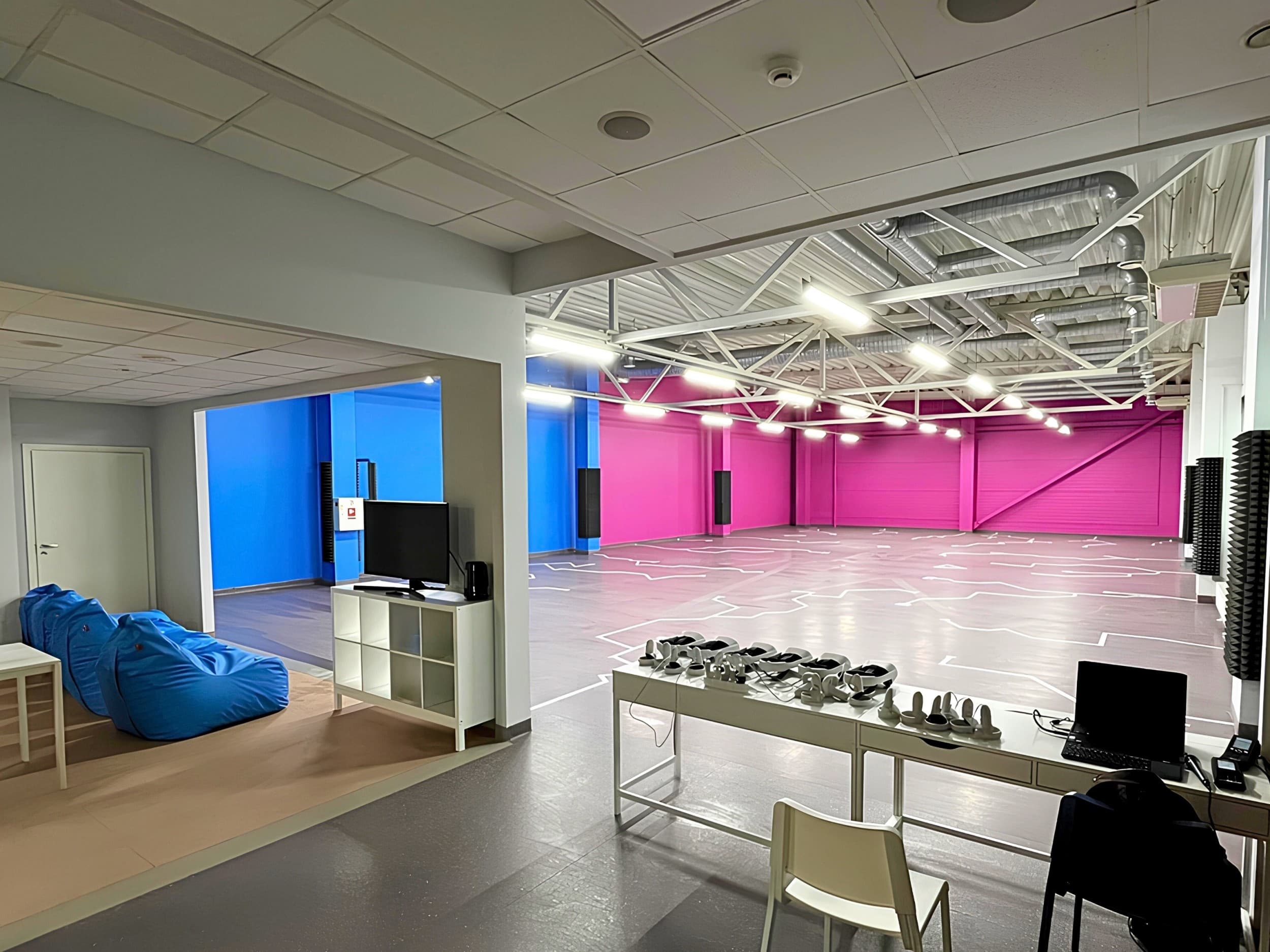 „VR ARENA“ komandinė pramoga Panevėžyje