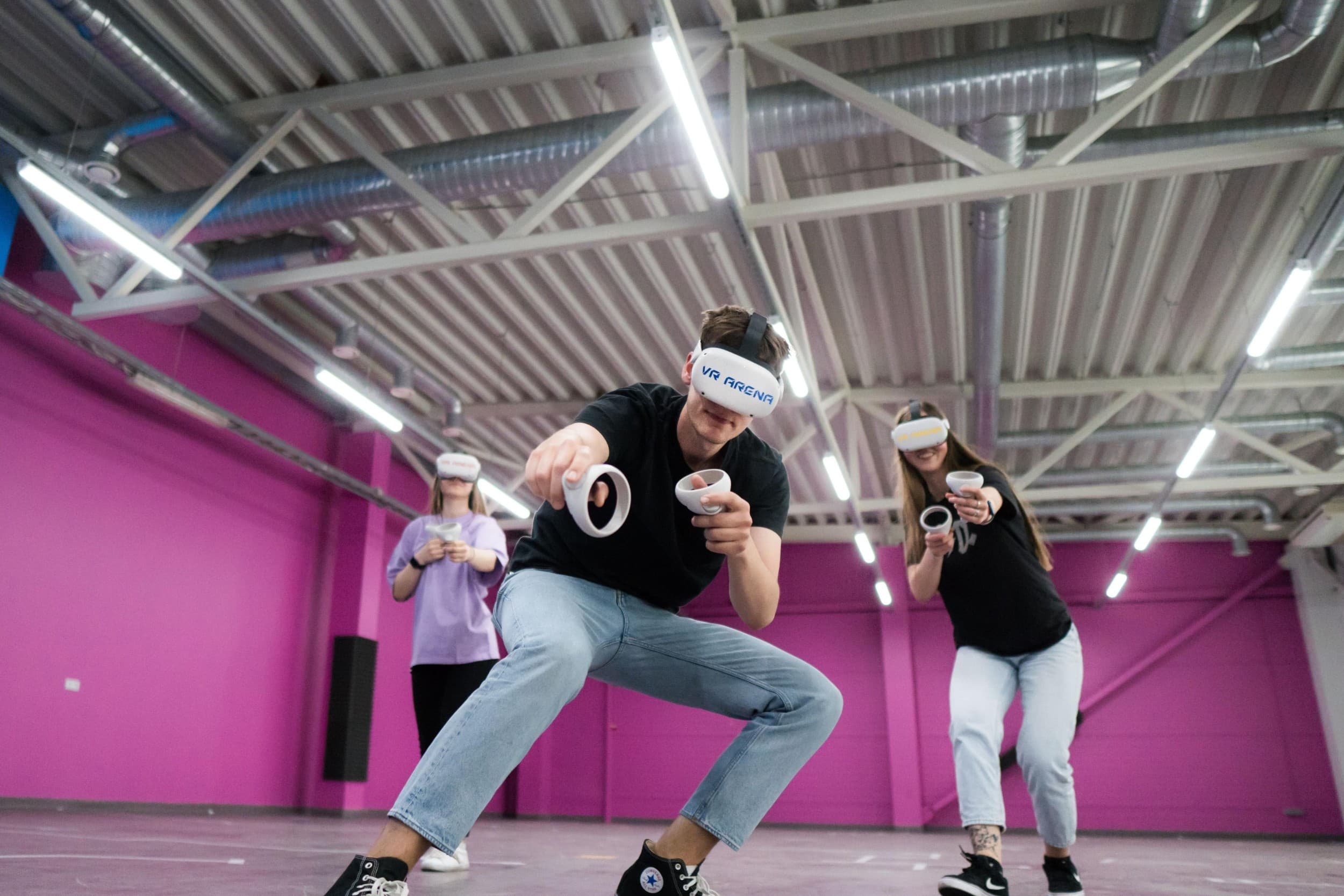 „VR ARENA“ komandinė pramoga Panevėžyje (30 min.) | Laisvalaikio Dovanos