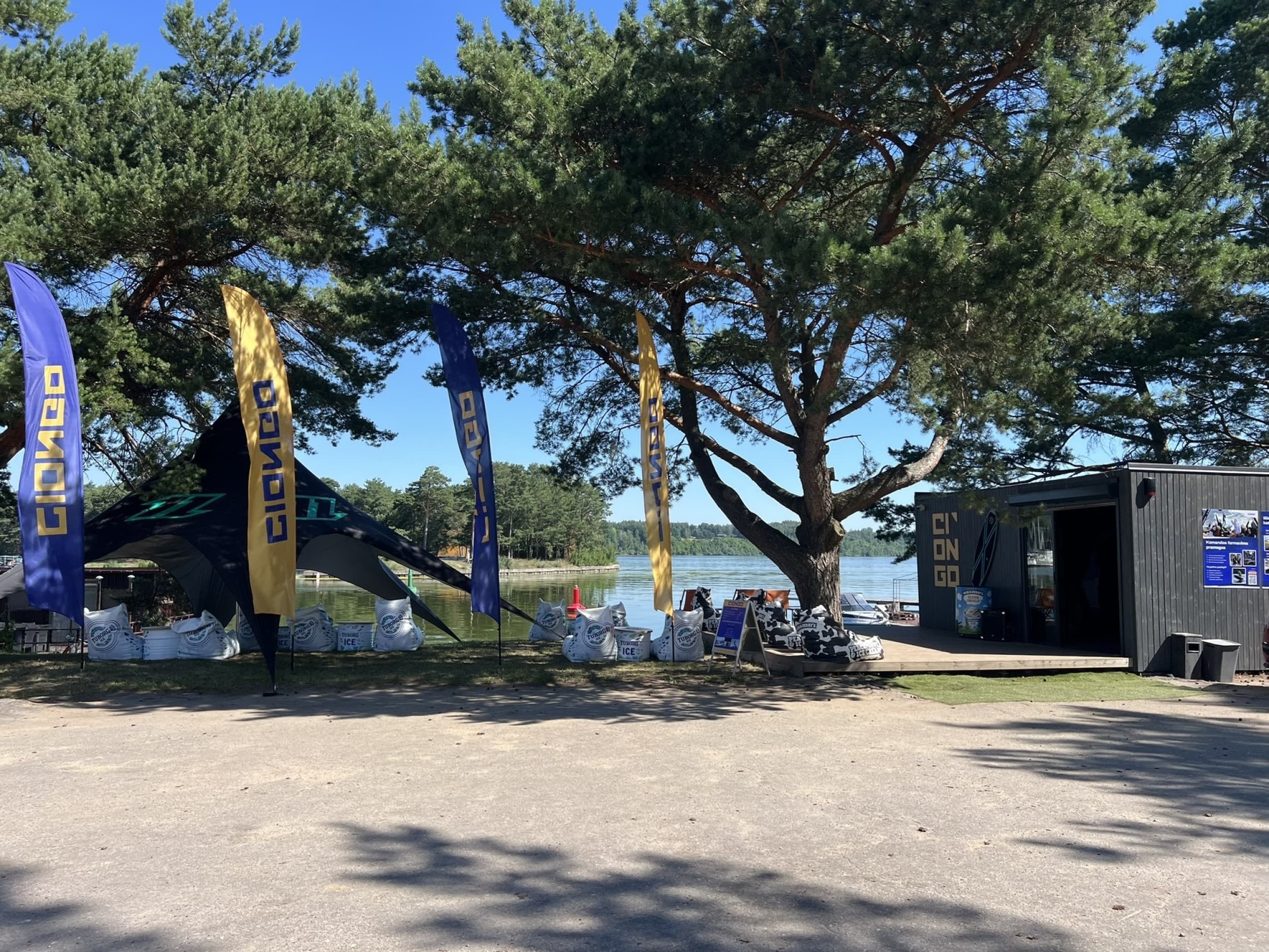 Pasiplaukiojimas kateriu grupei Kaune