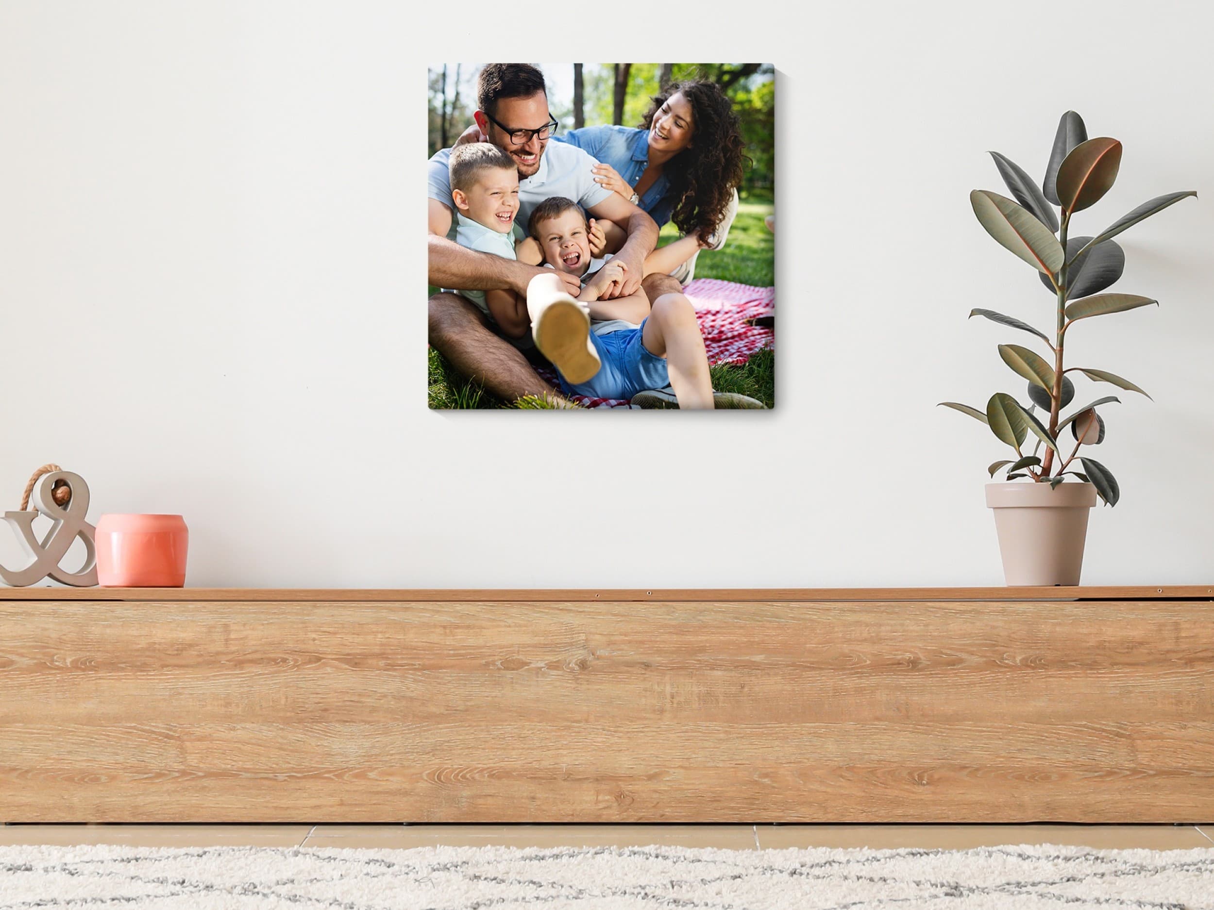 Fotopaveikslas 30x30 su Jūsų nuotraukomis ir tekstais