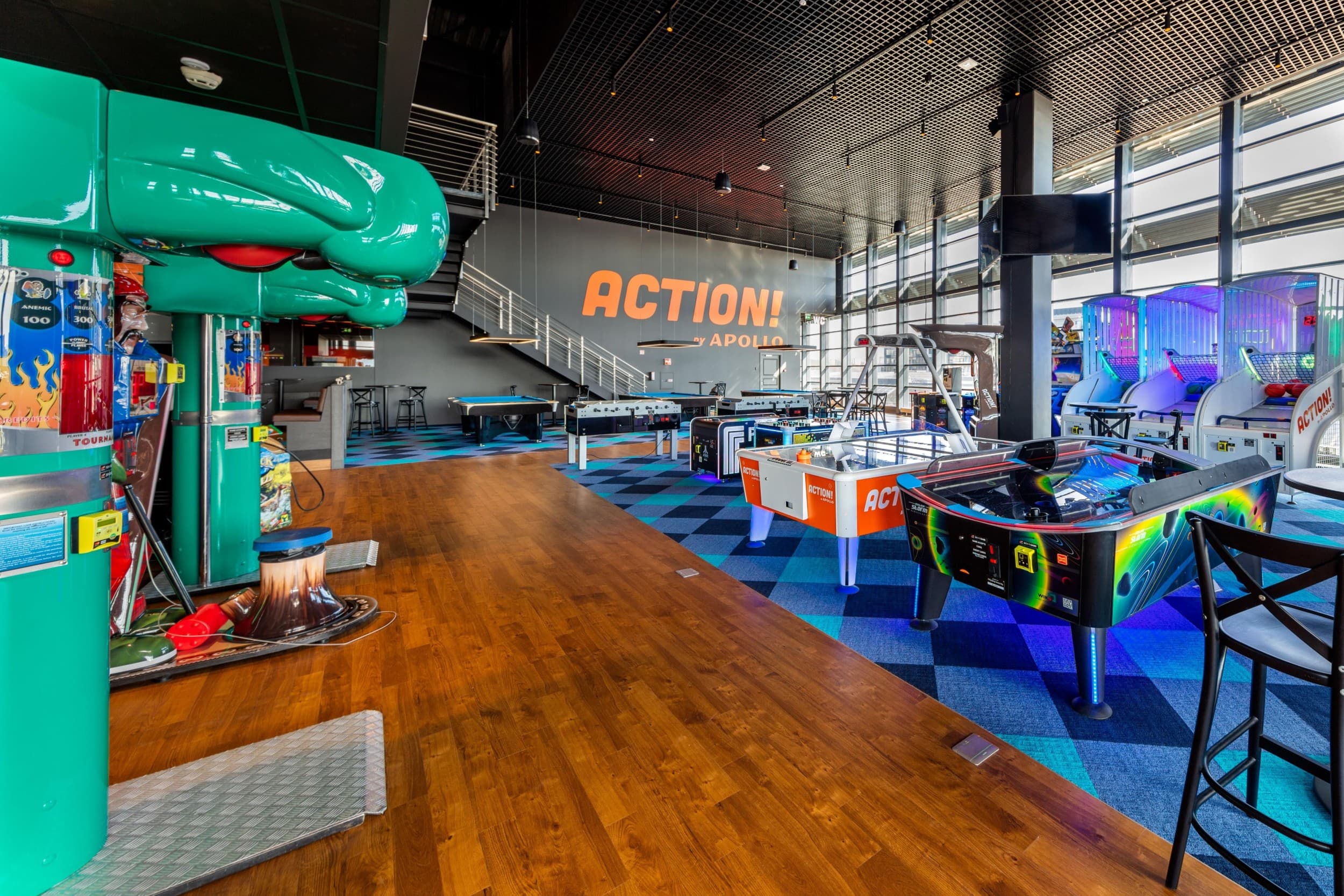 Karaokė ir „Arcade“ žaidimai pramogų centre „ACTION! by Apollo“ | Laisvalaikio Dovanos