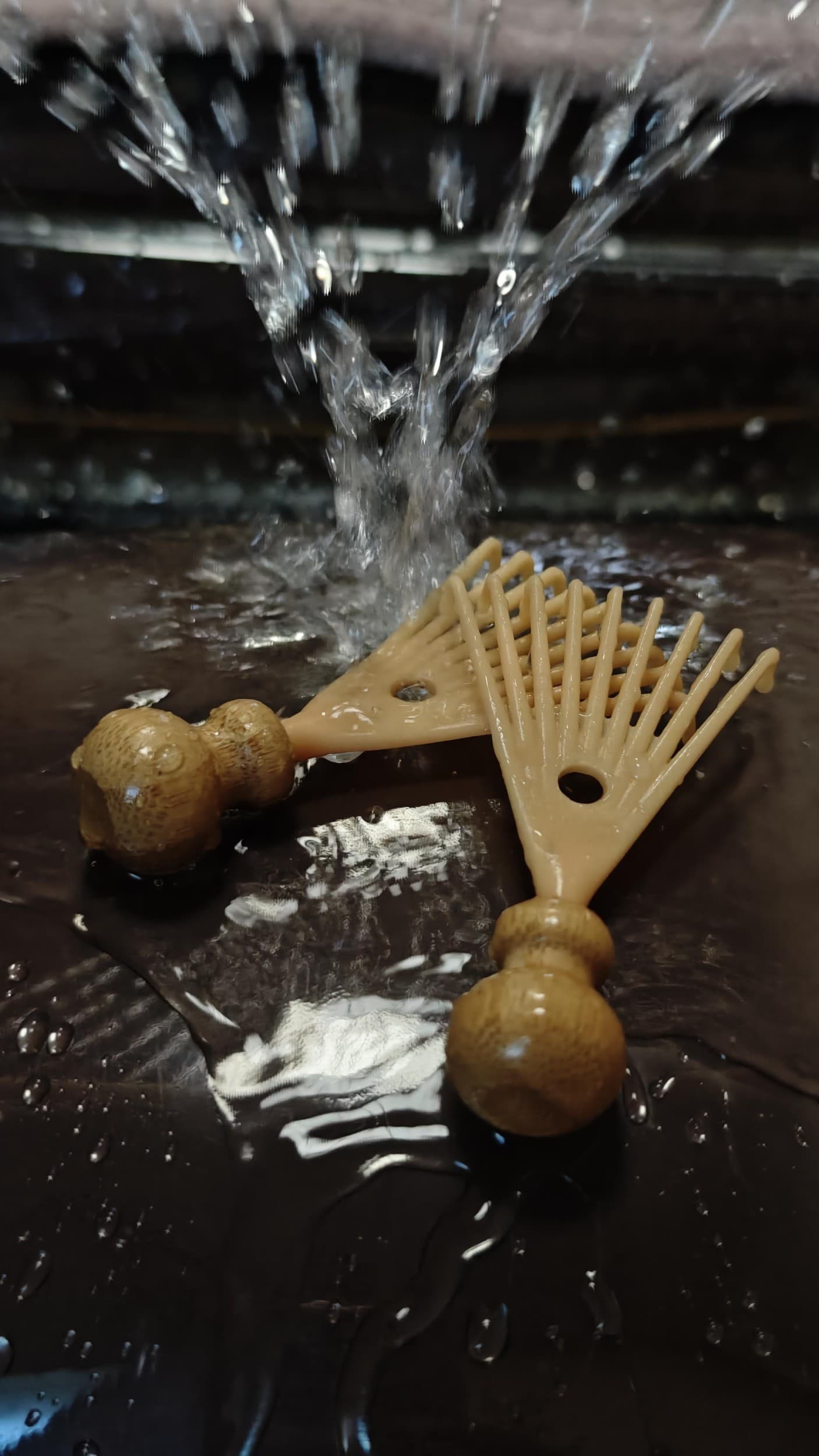 Japoniškas galvos SPA ritualas grožio studijoje „ZiZi Beauty Hub“