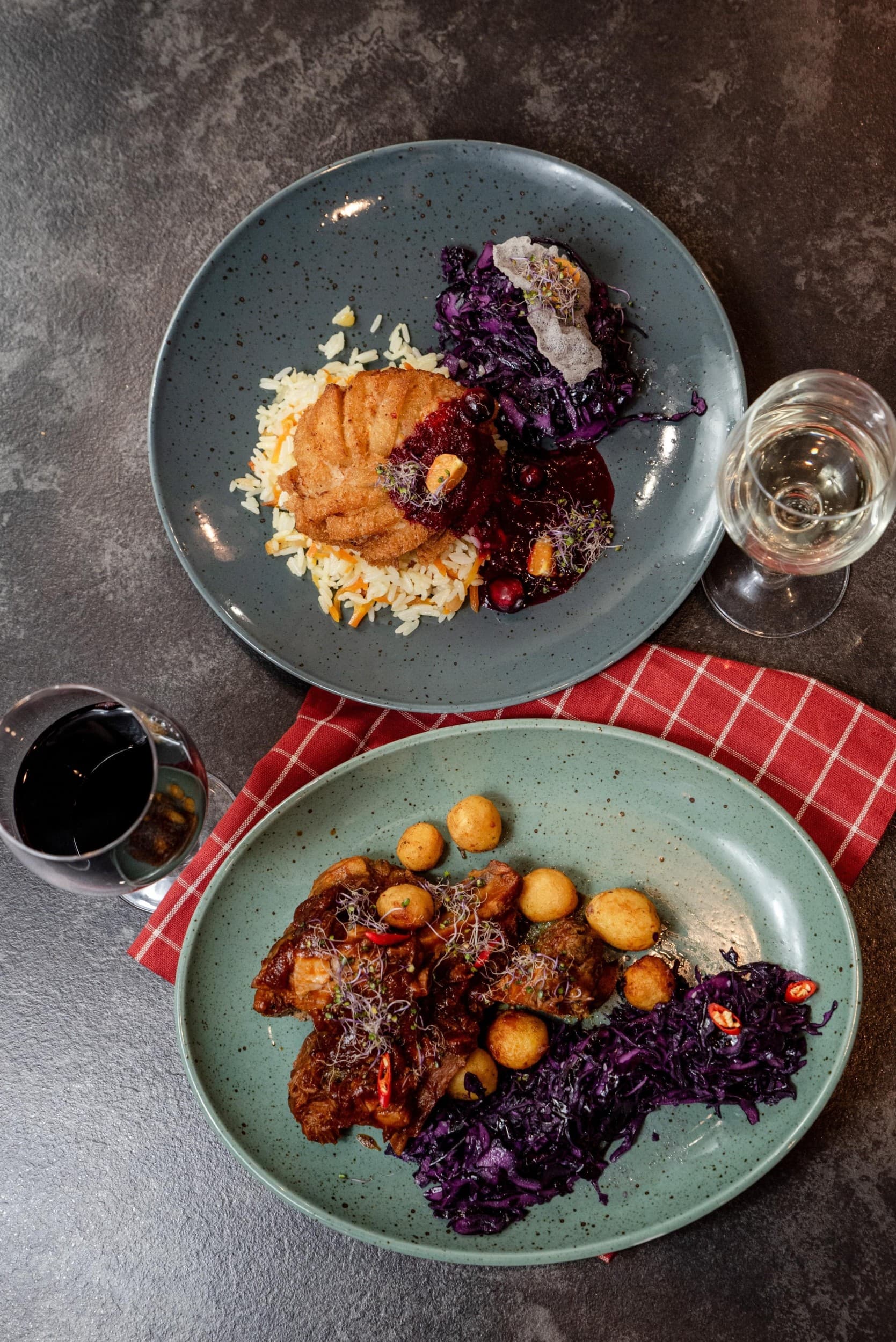 Degustacinė 4 patiekalų vakarienė restorane „Perkūno stalas“