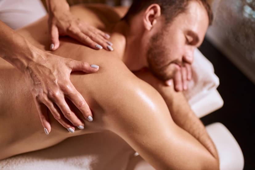 Nugaros masažas „Mystic Massage studio“