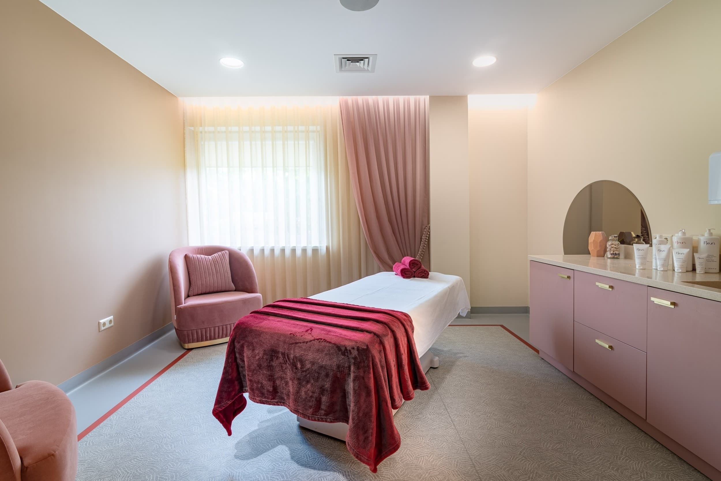 3 nakvynės, procedūros ir maitinimas „Mineral SPA Draugystė“