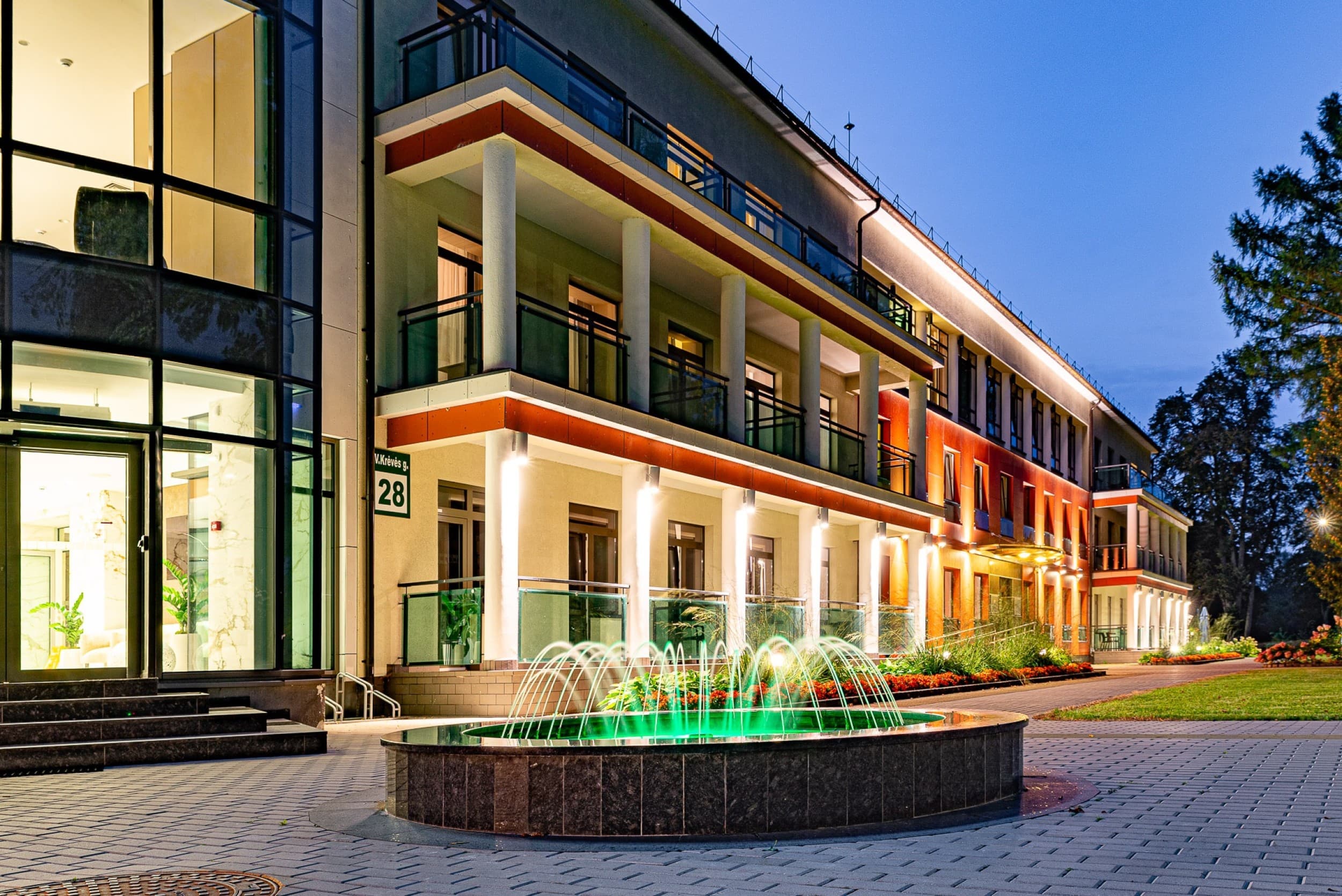 2 nakvynės, procedūros ir maitinimas DVIEM „Mineral SPA Draugystė“