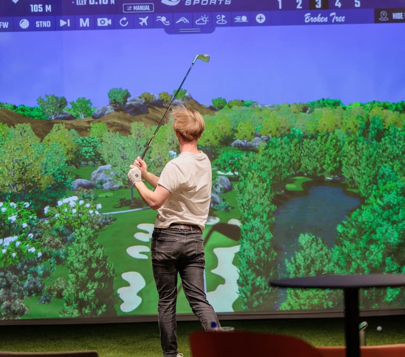 Įvadinė golfo pamoka Vilniuje „Indoor Golf“