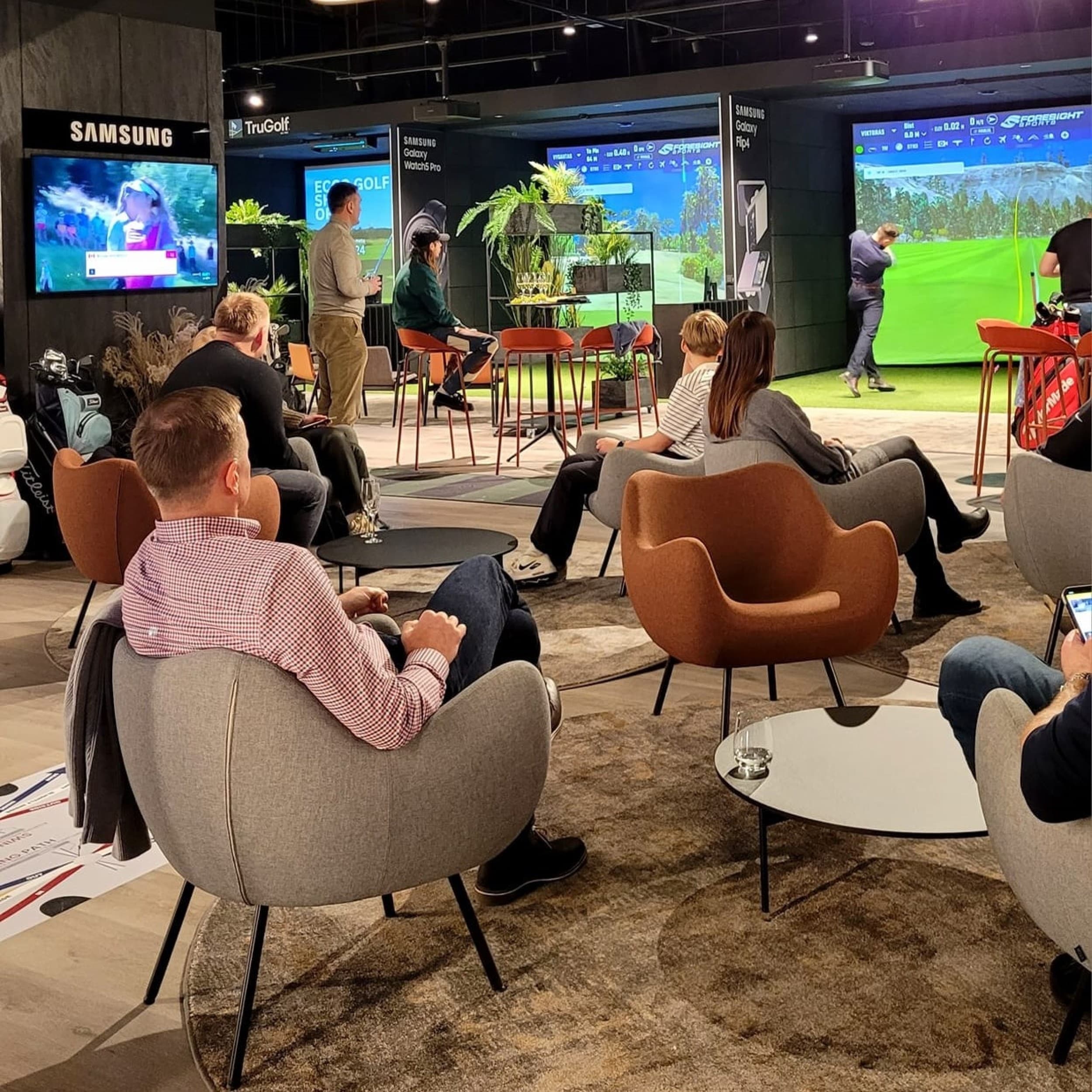 Įvadinė golfo pamoka Vilniuje „Indoor Golf“