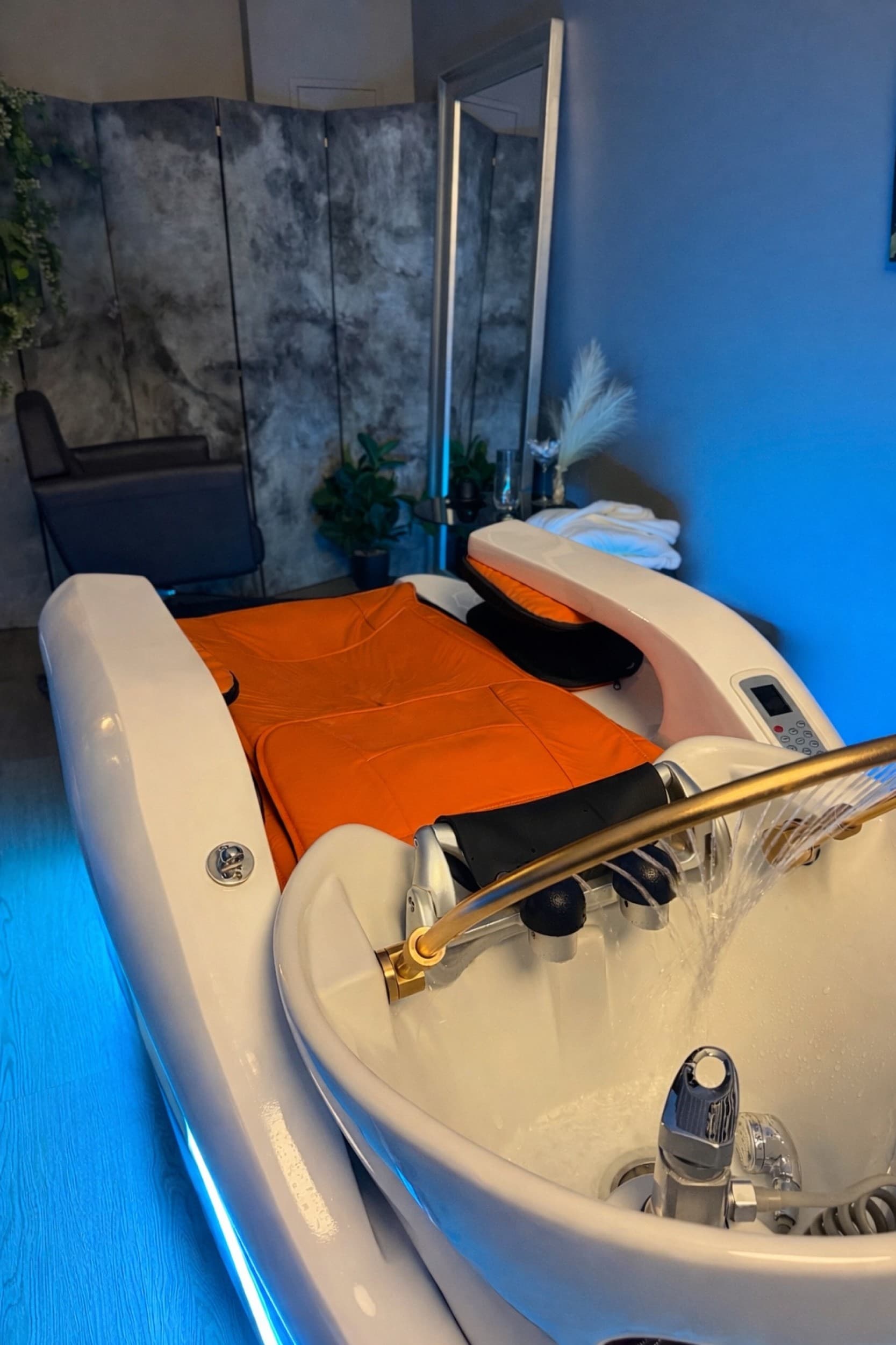 Japoniškas LUX HEAD SPA galvos ritualas | Laisvalaikio Dovanos