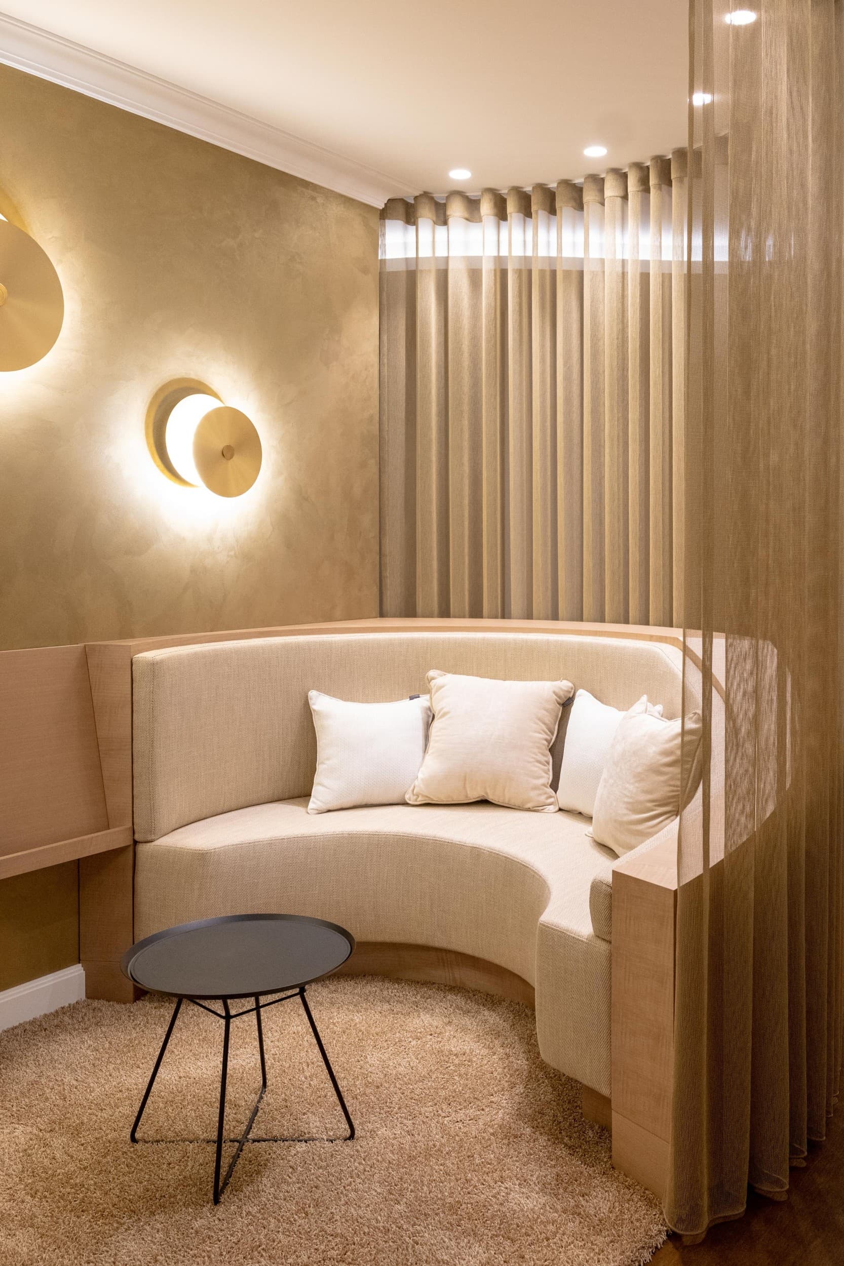 Antakių korekcija SPA ir estetikos centre „Ambersun SPA“ + DOVANA | Laisvalaikio Dovanos