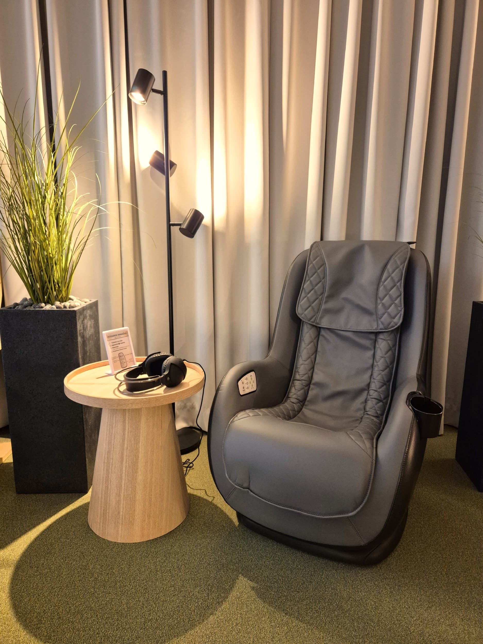 Sensorinis skrydis: viso kūno masažas „RoboSPA“ | Laisvalaikio Dovanos
