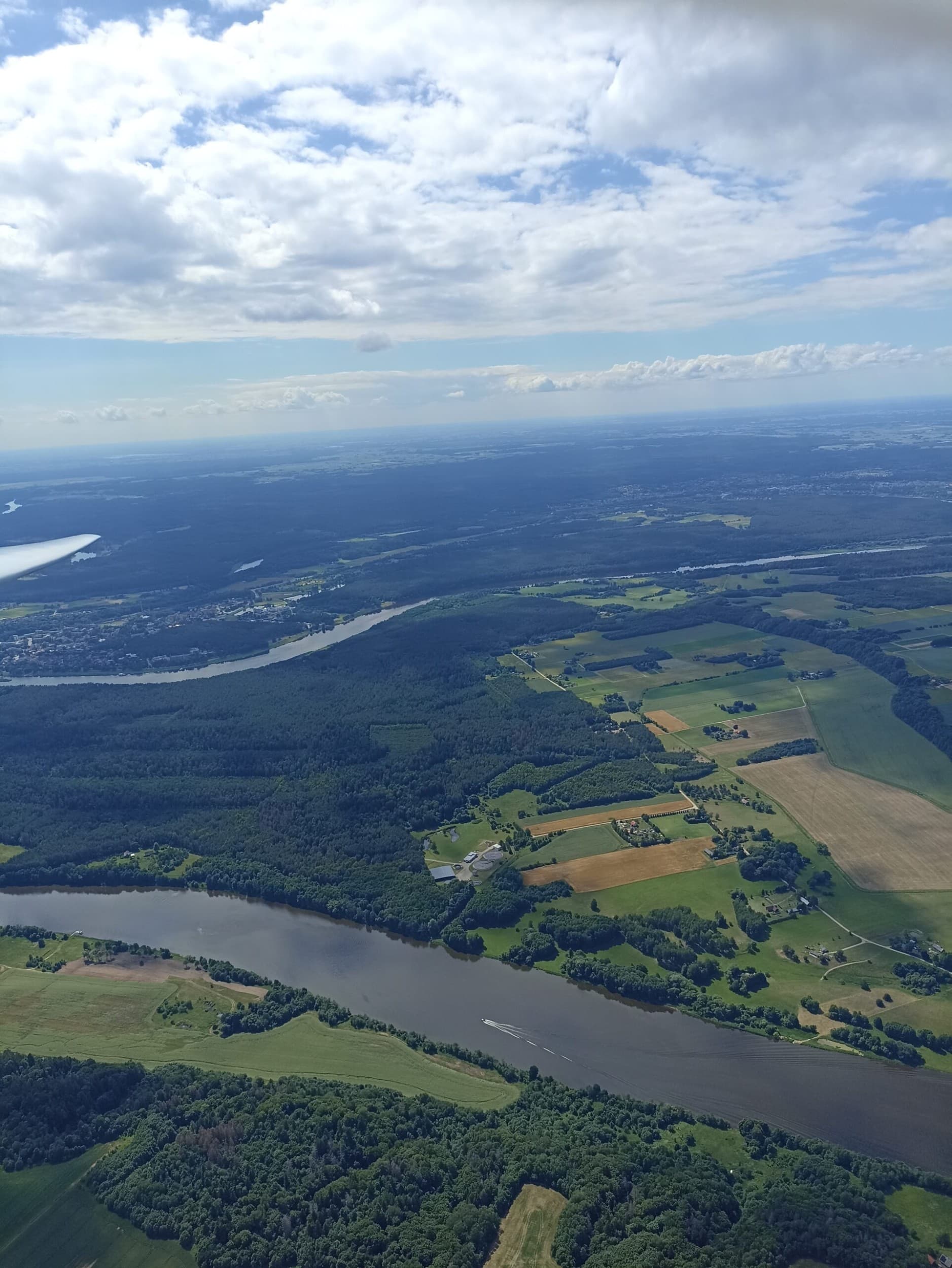 Skrydis sklandytuvu su „Prienų aeroklubu“