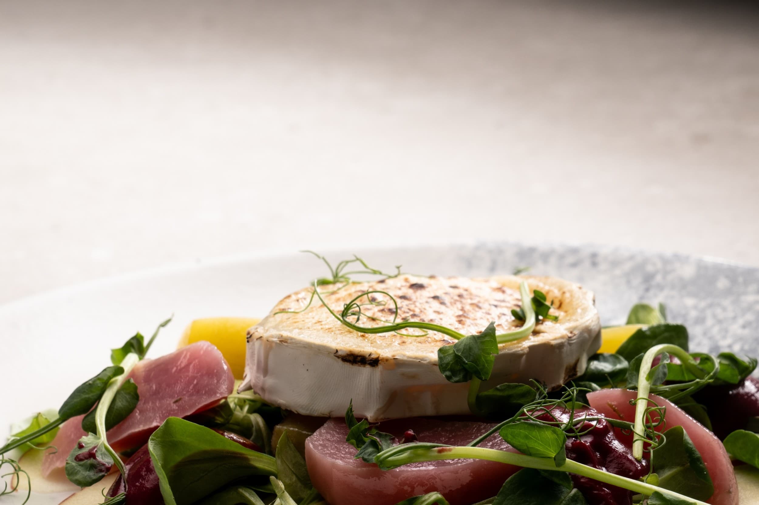 5 patiekalų degustacinė vakarienė dviem restorane „WINESTONE Vilnius“