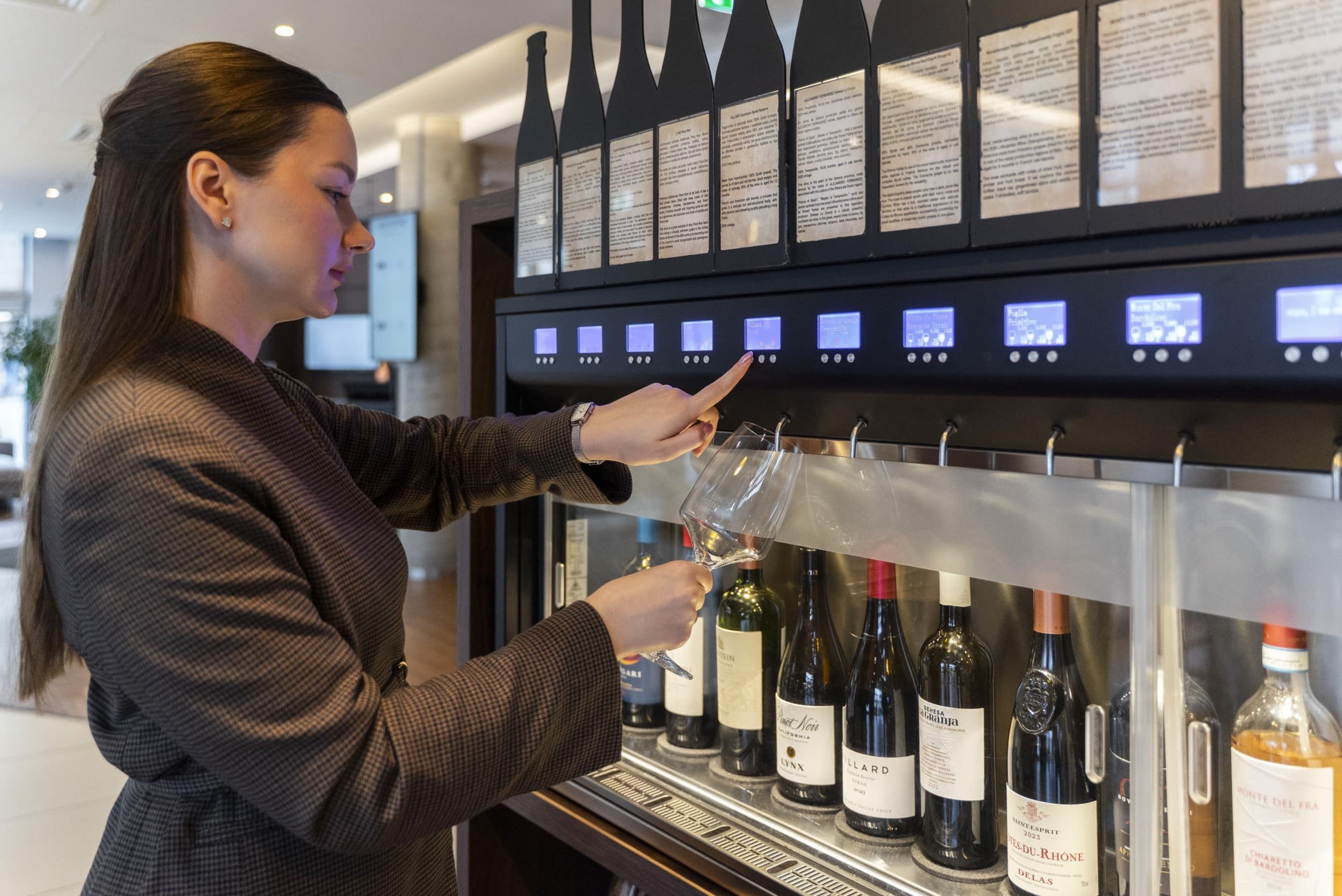 Savarankiška vyno degustacija su užkandžiais dviem „WINESTONE Vilnius“