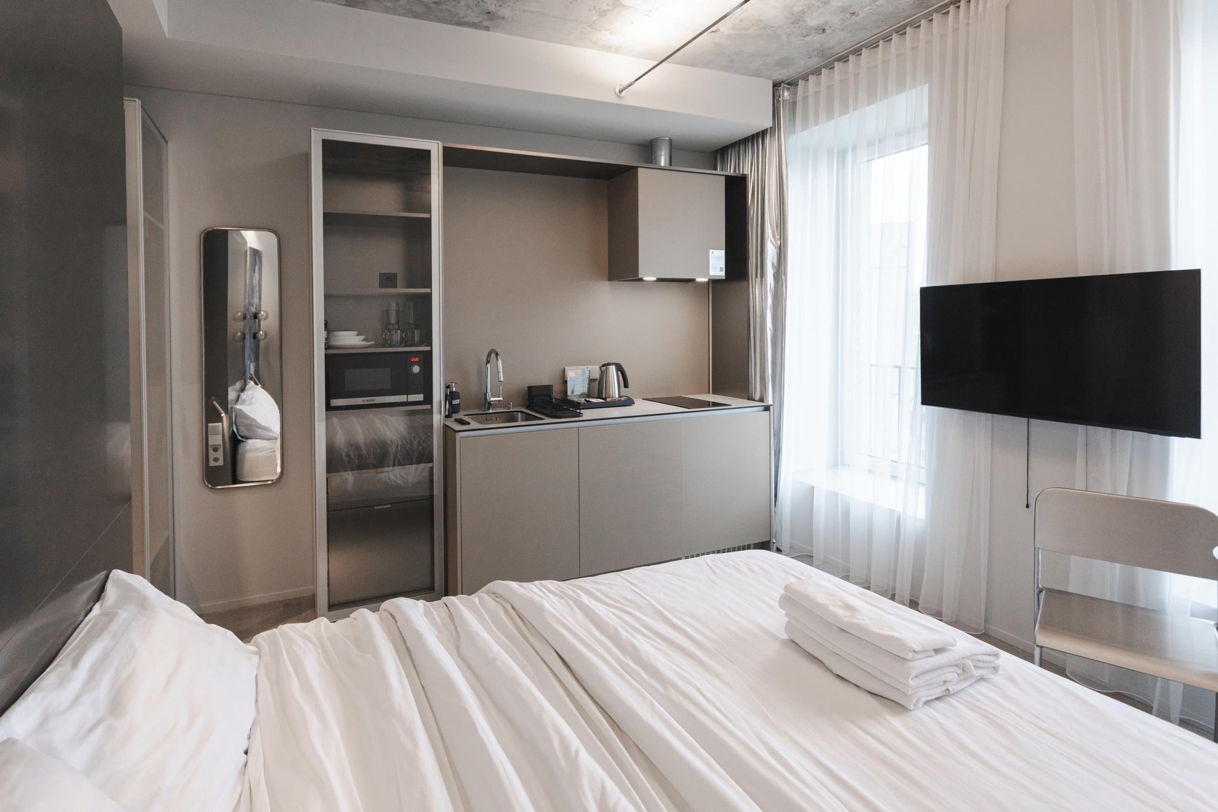 Nakvynė dviem „Resume Apartments“ pačiame Kauno centre savaitgalį