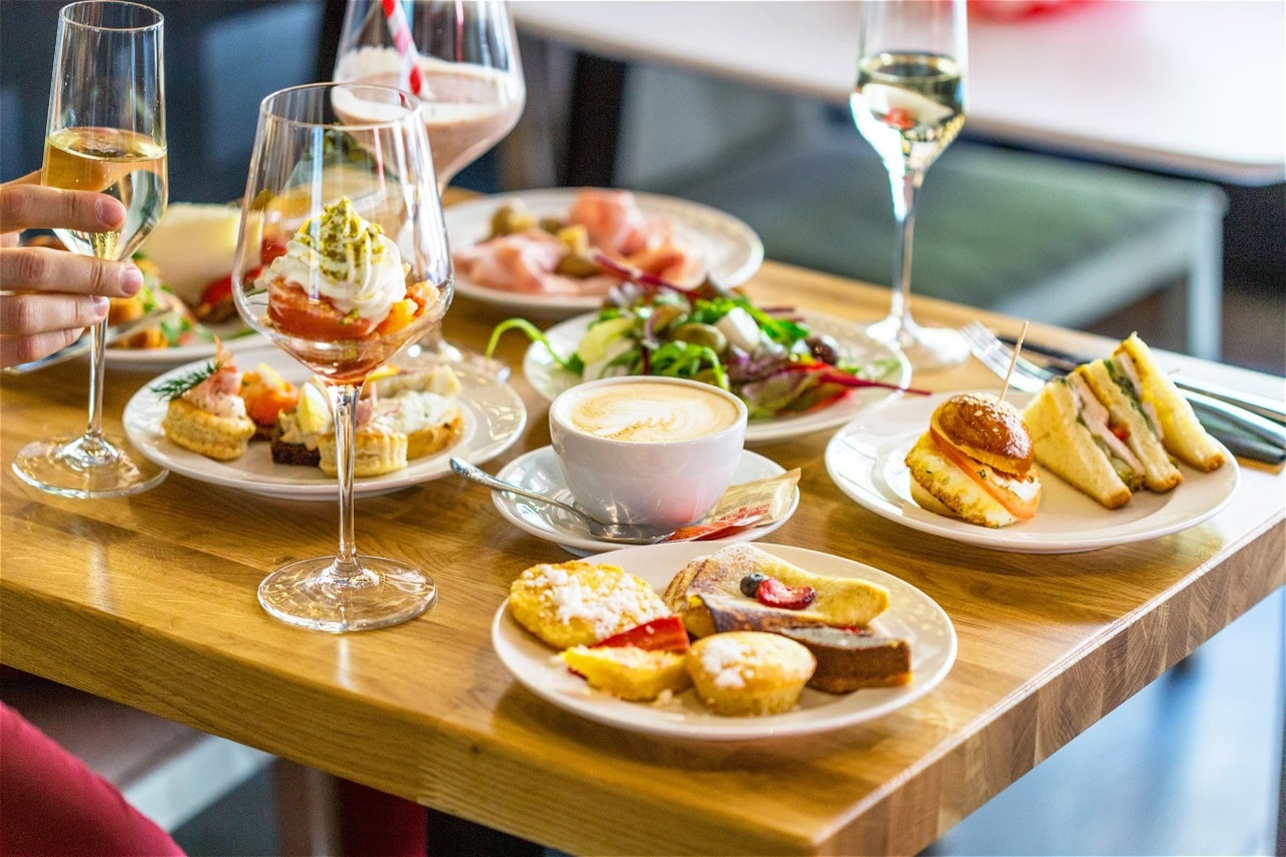 Vėlyvieji pusryčiai dviem gastro bare „Rabbit Hole“