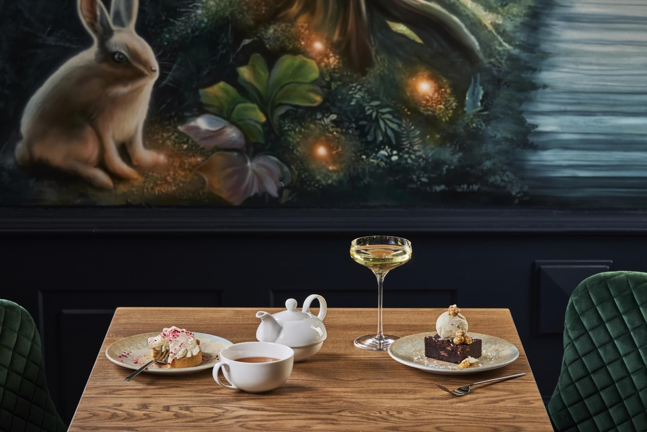 Vakarienė dviem gastro bare „Rabbit Hole“