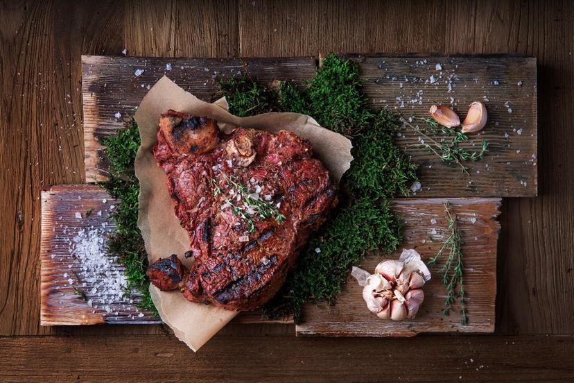 Vakarienė restorane „Meat Steak House“