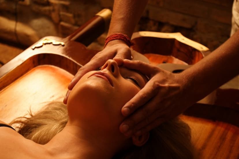 Veido ir kaklo masažų kursai