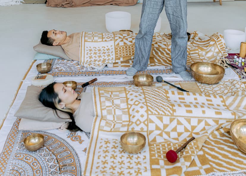 Tibetietiškų dubenėlių garso masažas porai