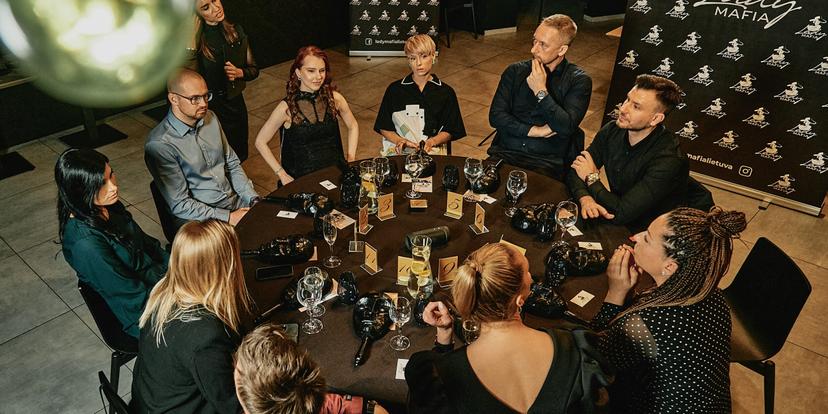 Unikalus vakaro patyrimas - žaidimas „Mafia“ grupei