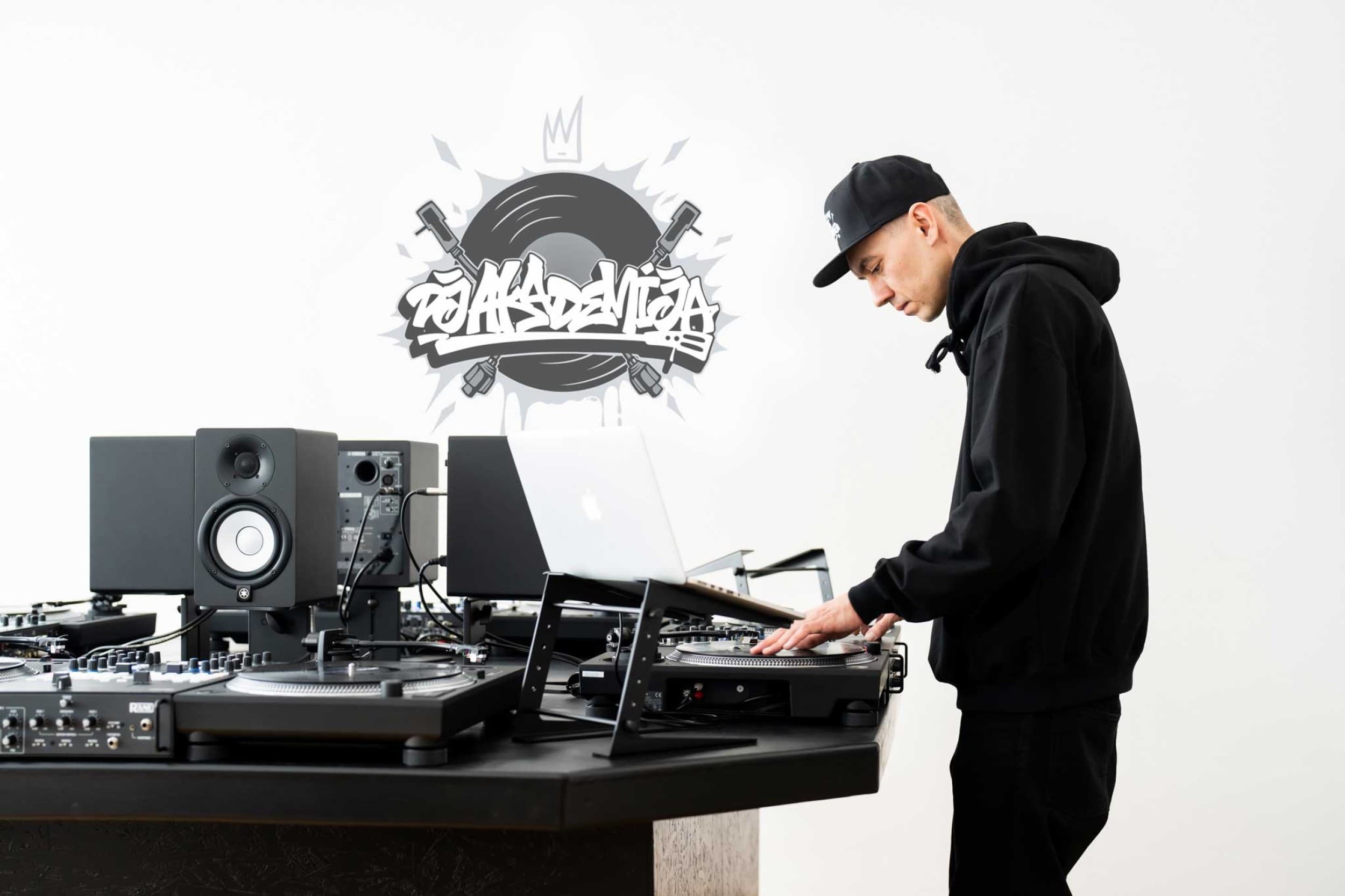Individuali arba grupinė DJ pamoka | Laisvalaikio Dovanos