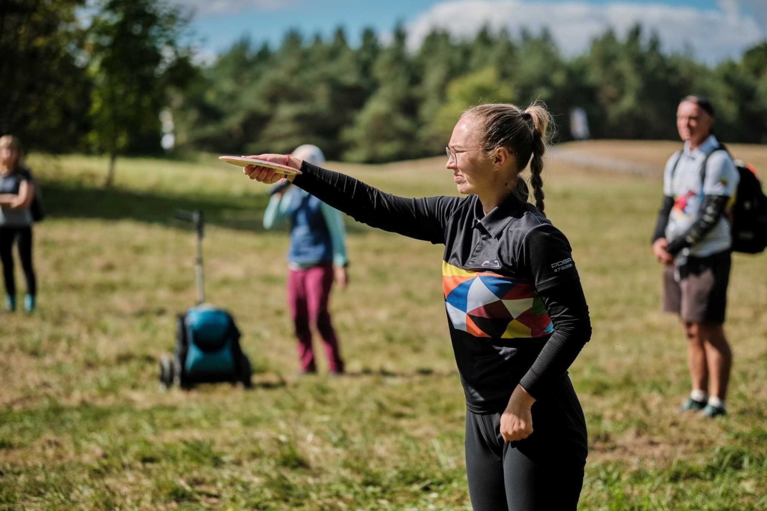 Privati grupinė diskgolfo treniruotė | Laisvalaikio Dovanos