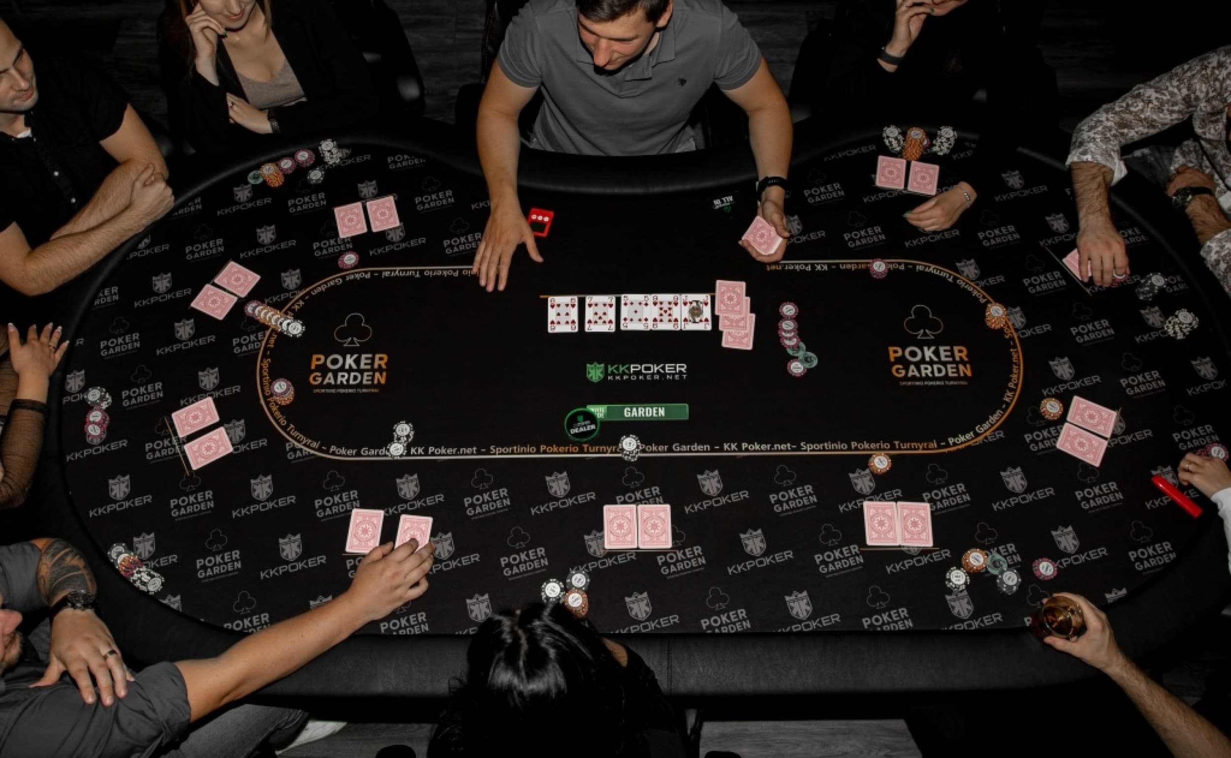 „Poker Garden“ privatus pokerio vakaras su dalintoju | Laisvalaikio Dovanos