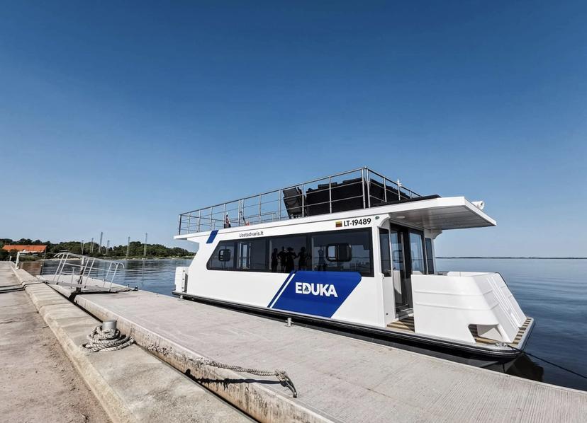 Plaukimas laivu „Eduka“ (1-11 asm.)