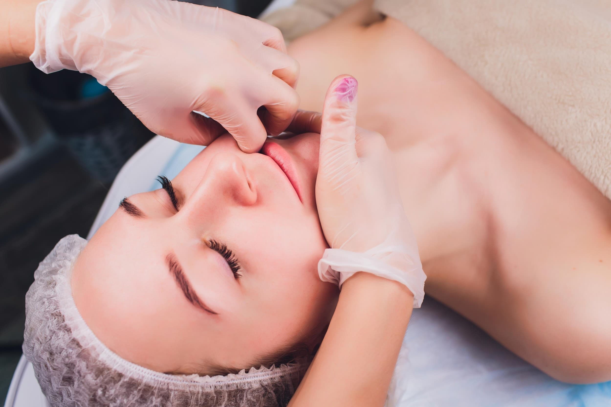 Express intraoralinis veido masažas Panevėžyje | Laisvalaikio Dovanos