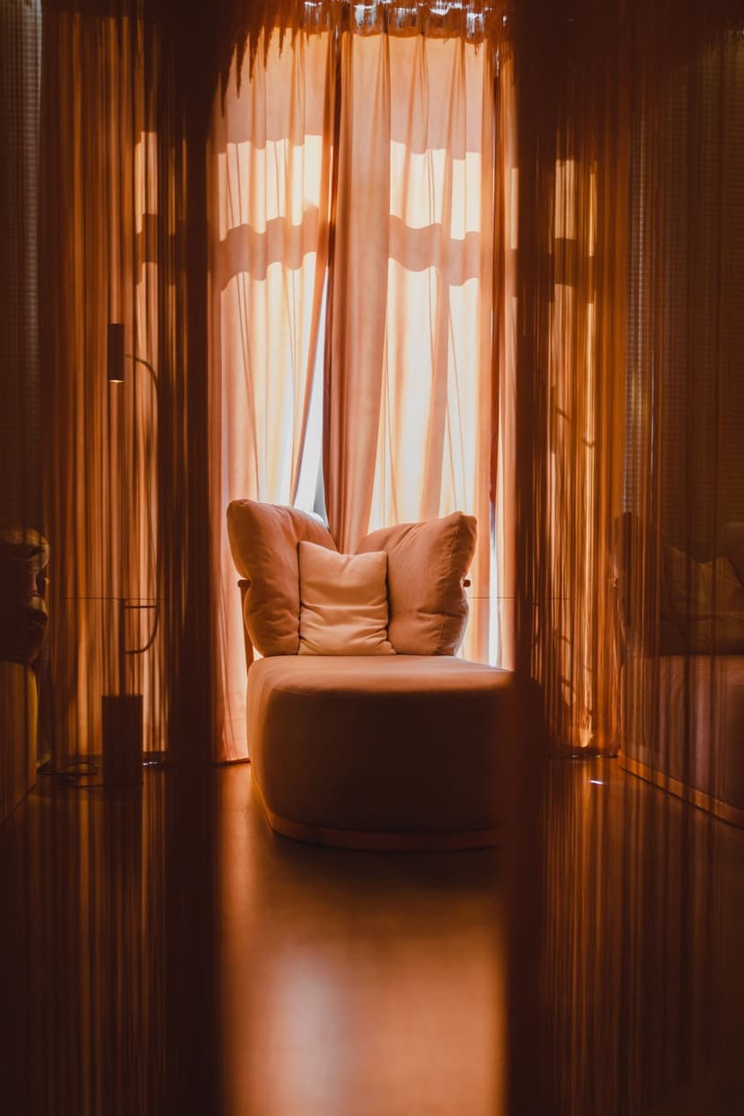 1 naktis DVIEM viešbutyje „EGO SPA“ su galvos, kaklo ir pečių juostos masažu