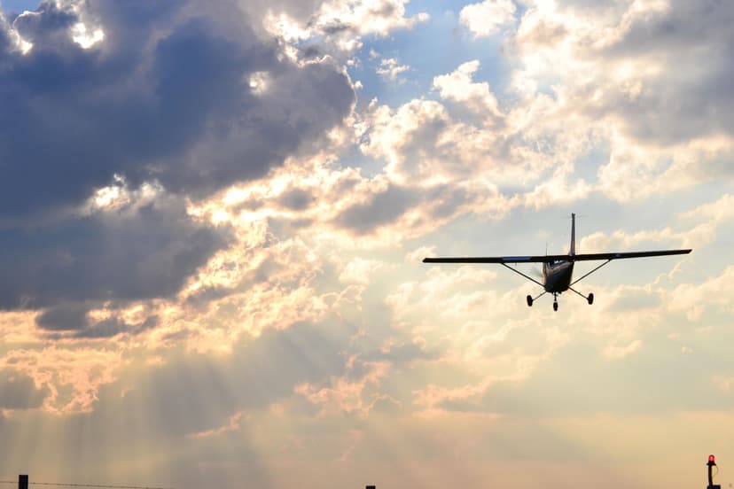 Skrydis virš 12 ežerų 3 asm.