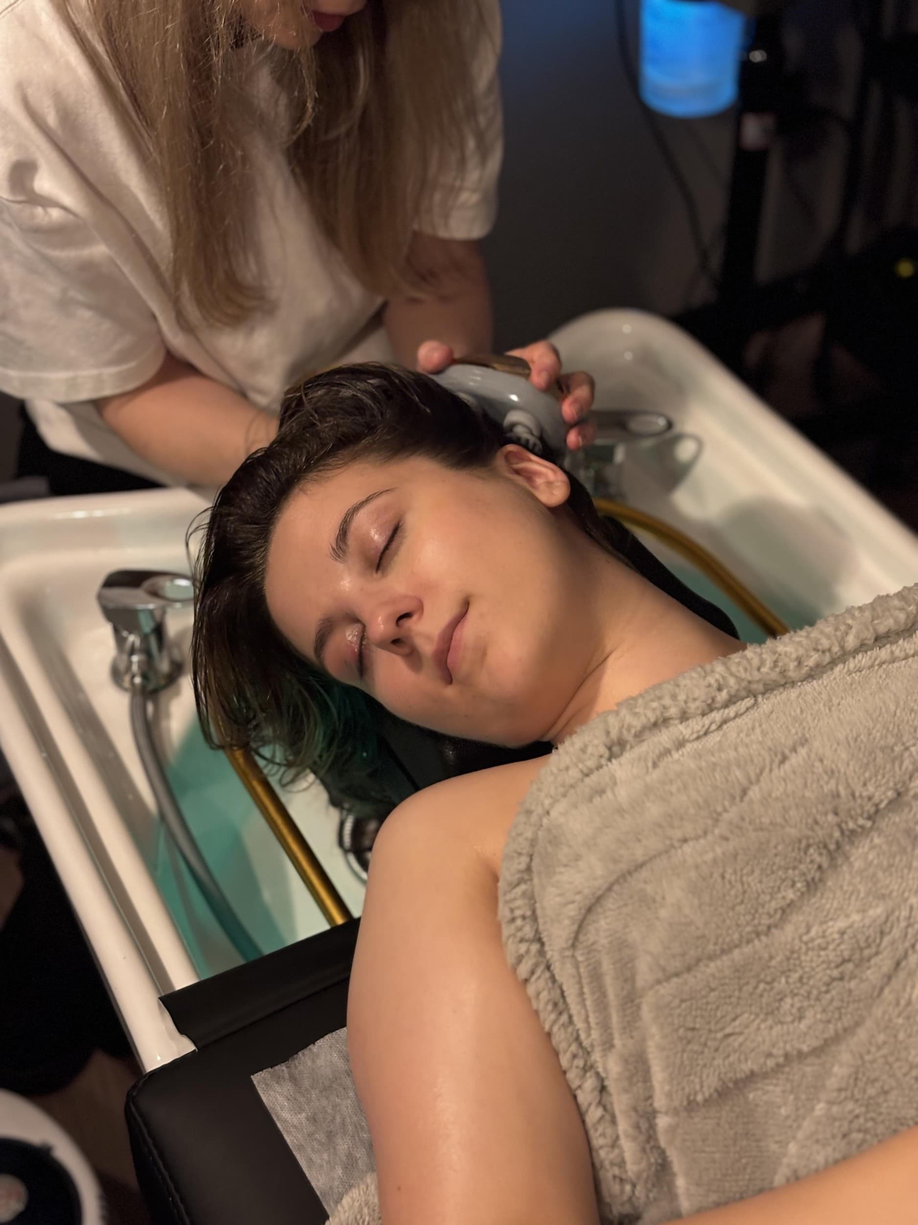 Japoniškas galvos SPA ritualas QUEEN HEAD SPA | Laisvalaikio Dovanos