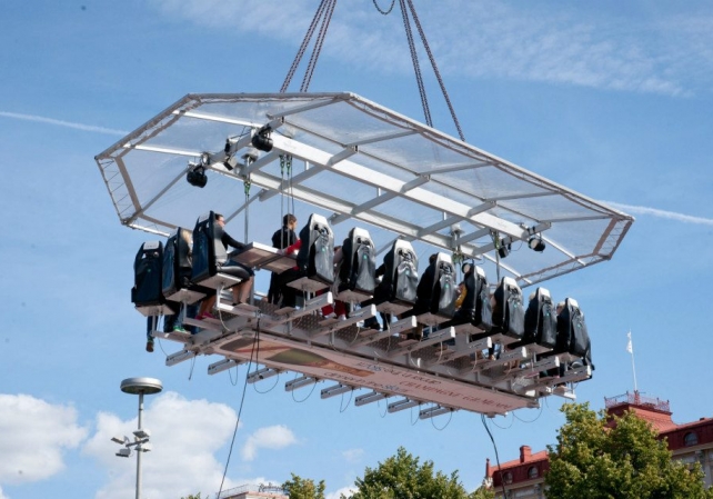 Dinner in the Sky