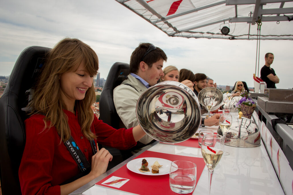 Dinner in the Sky 